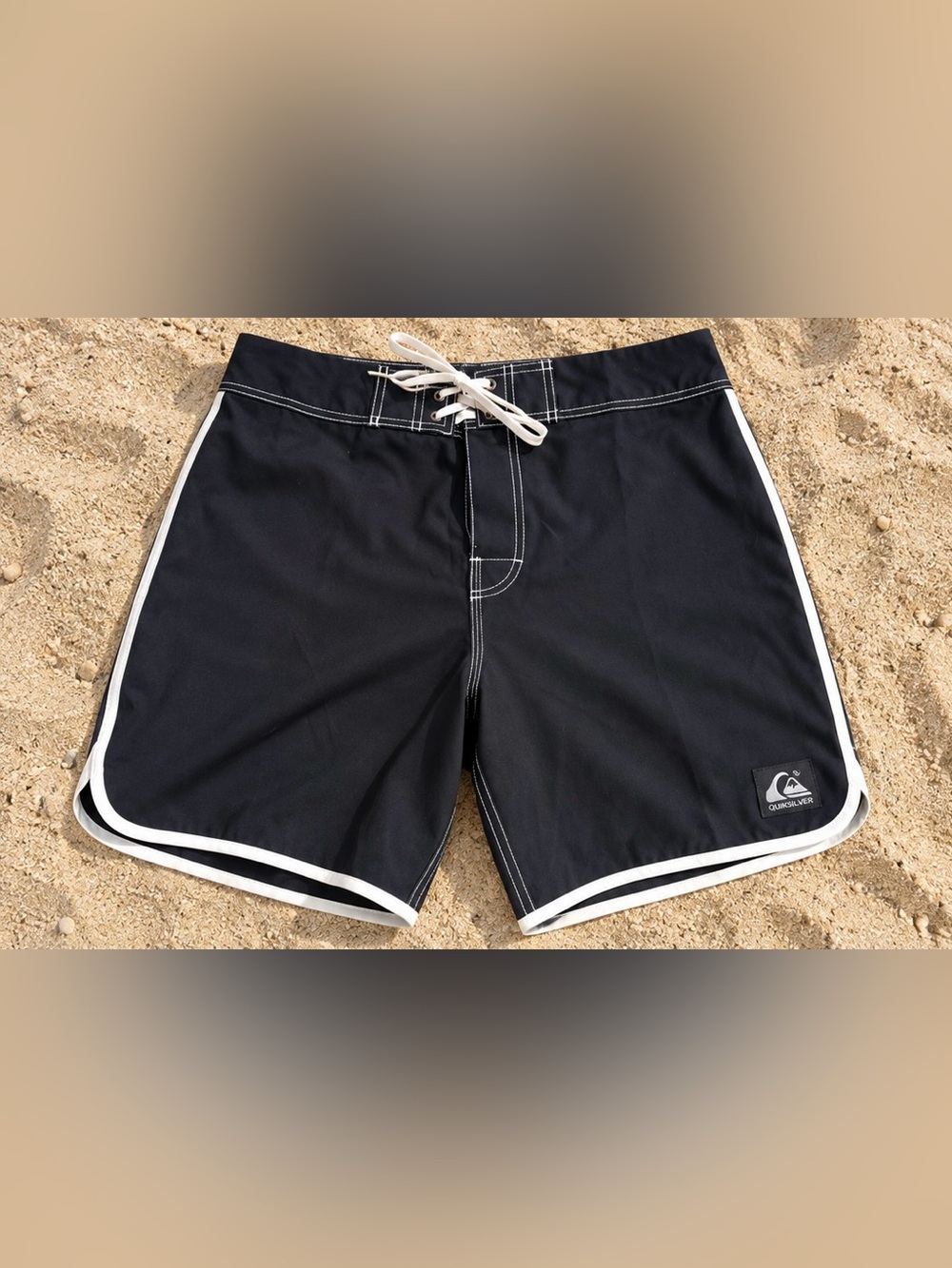 Quiksilver Original Scallop 18” Boardshorts Men’s 31 Black White NWT